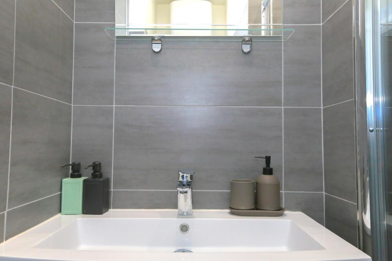 Le Vintage, T2 Hypercentre Chic Et Cosy, Wifi Par Sovalfi Apartment Saint-Etienne  Ngoại thất bức ảnh